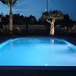 Genvi - Pool & Relax 别墅 滨海波利尼亚诺