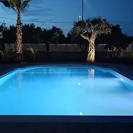 Genvi - Pool & Relax Willa Polignano a Mare